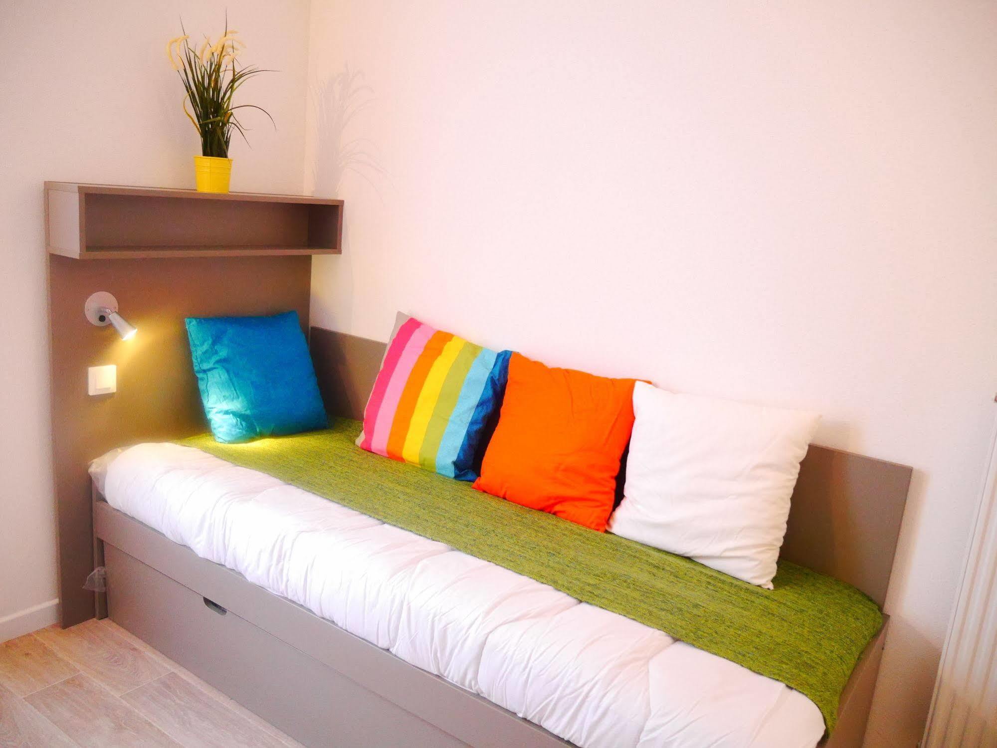 Montempo Apparthotel Страсбург Экстерьер фото